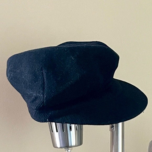 Burberry Vintage Conductor Cap- 💯 Authentic - Picture 3 of 5